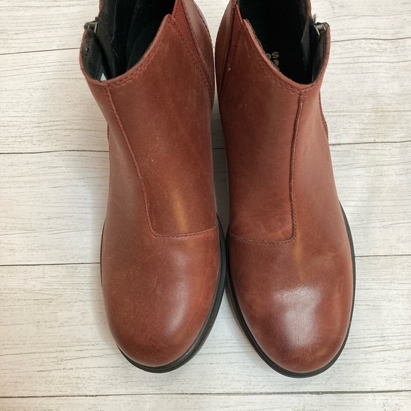 Sorel Evie II Zip Boots - Picture 6 of 13